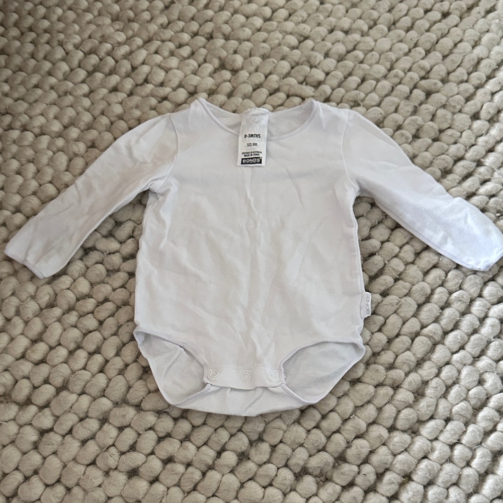 Bonds white Long Sleeve Baby Bodysuit 3-6m